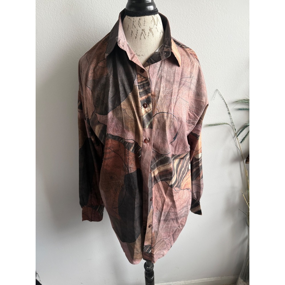 PRETTYLITTLETHING Abstract Print Button Down Shirt Womens US 4 Oversized
